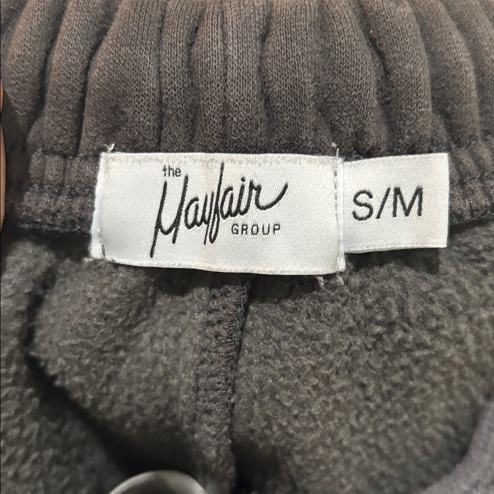 Mayfair Group Made You Smile Sweatpants - Picture 7 of 10